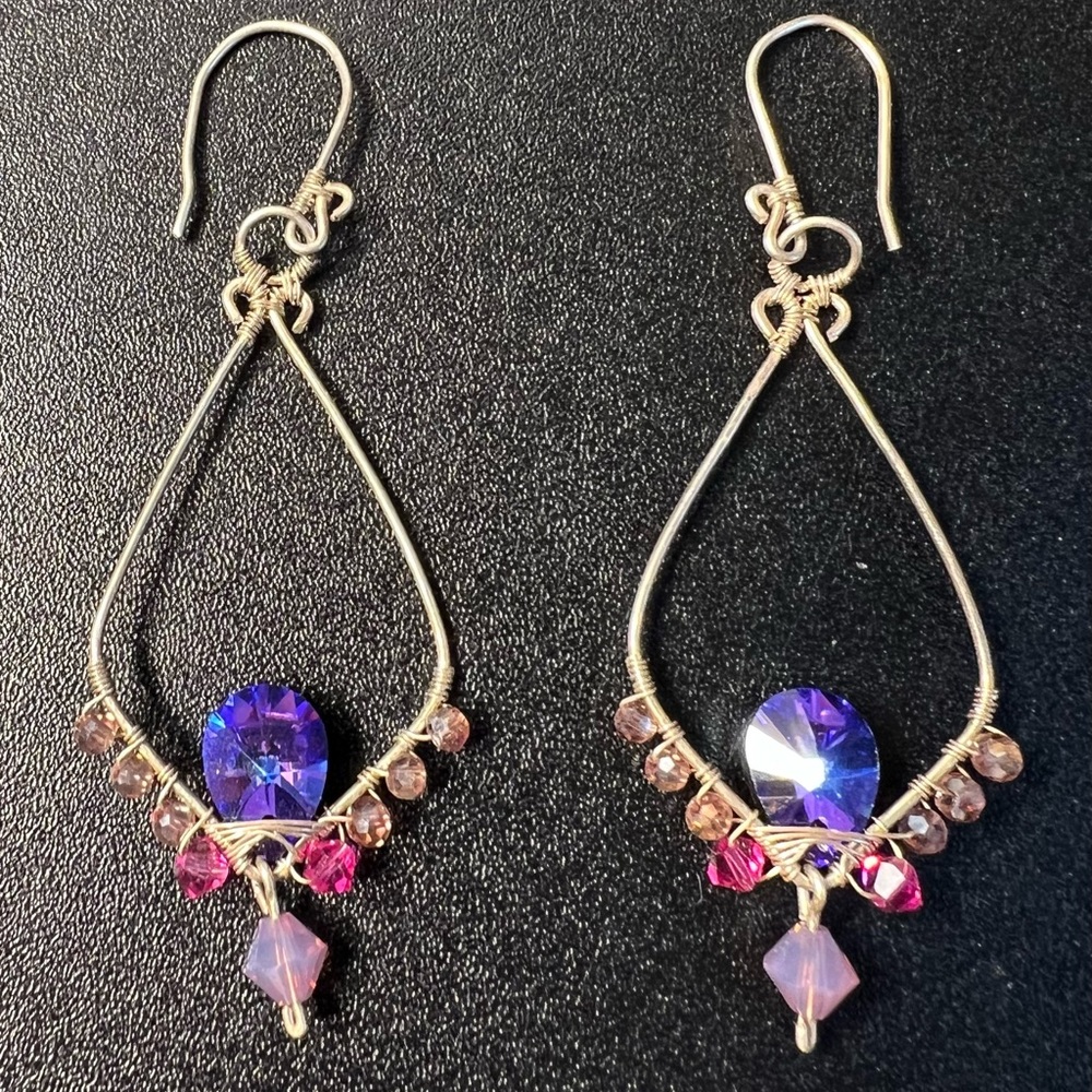 Gold Tone Chandelier Purple Rivoli Center Stone Beaded Earrings 🔥